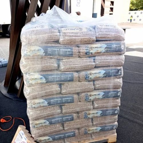 Palé de 100 sacos de CYL Pellet 15 kg